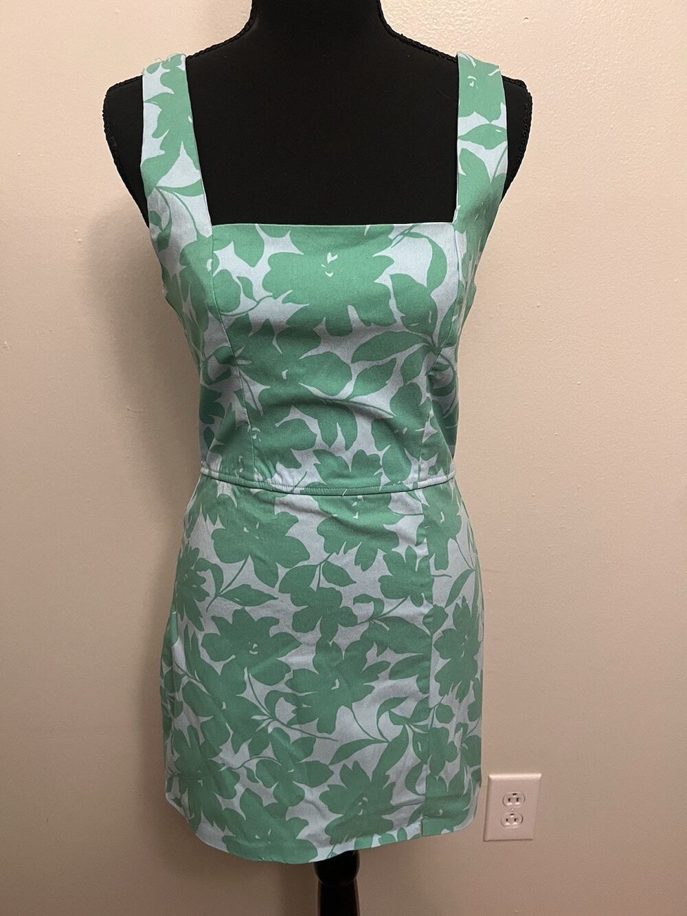 TRIXXI Womens Green Floral Sleeveless Mini Dress Size M Square Neck Cocktail
